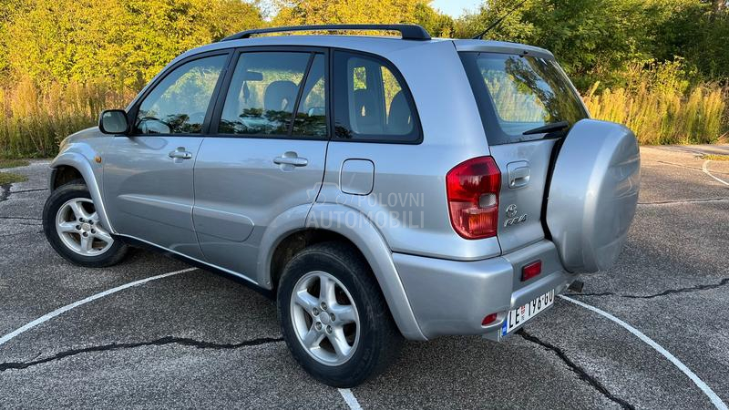 Toyota RAV 4 2.0 VVT-i