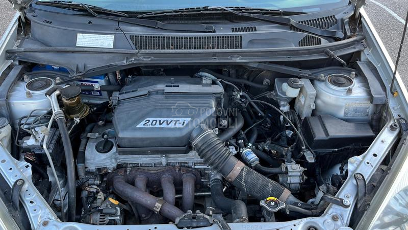 Toyota RAV 4 2.0 VVT-i