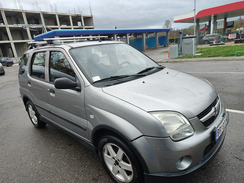 Suzuki Ignis 1.3 VVT GLX AC