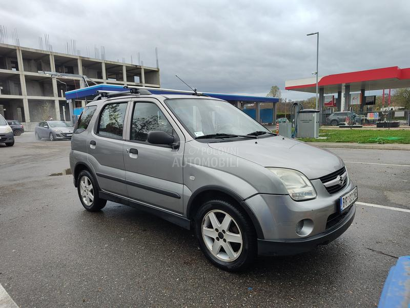 Suzuki Ignis 1.3 VVT GLX AC