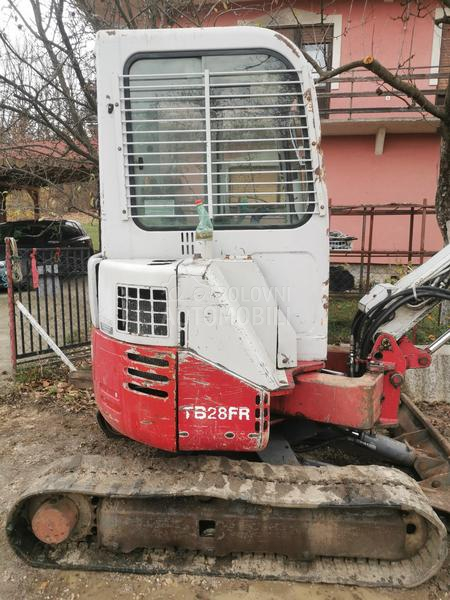 Takeuchi TB28FR