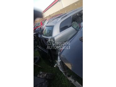 Motor tojota avensis za Toyota Avensis