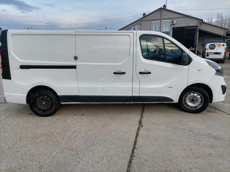 Opel Vivaro 