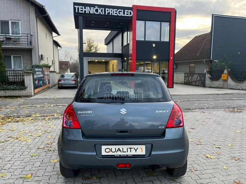 Suzuki Swift 1.3 4x4 Švajcarac
