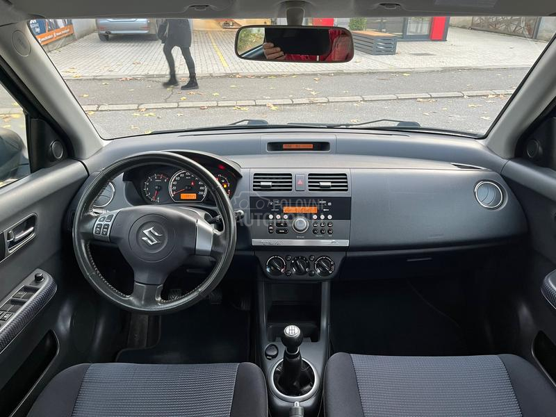 Suzuki Swift 1.3 4x4 Švajcarac