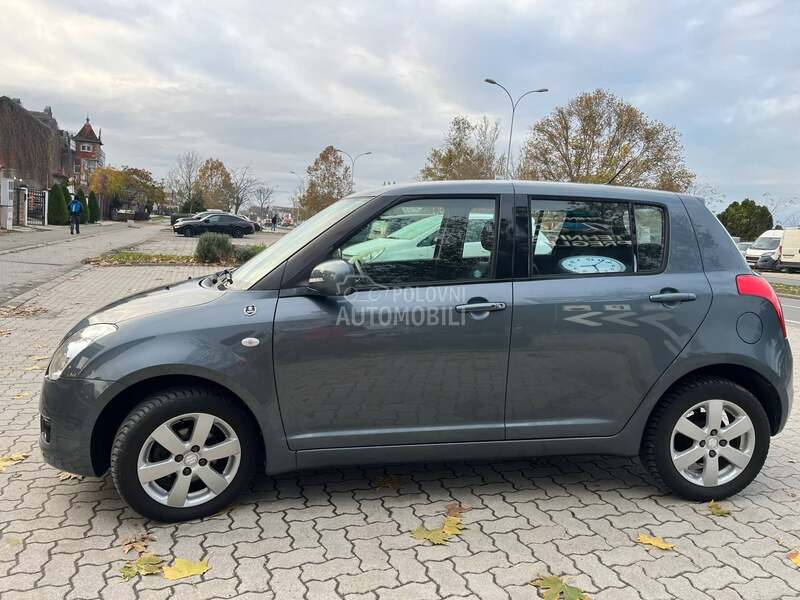 Suzuki Swift 1.3 4x4 Švajcarac