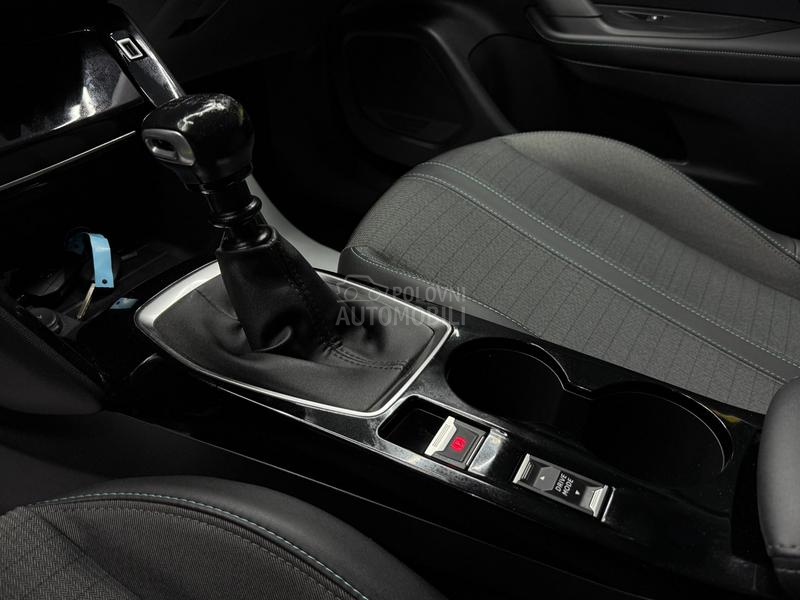 Peugeot 2008 1.2B/ALLURE/KA0 N0V