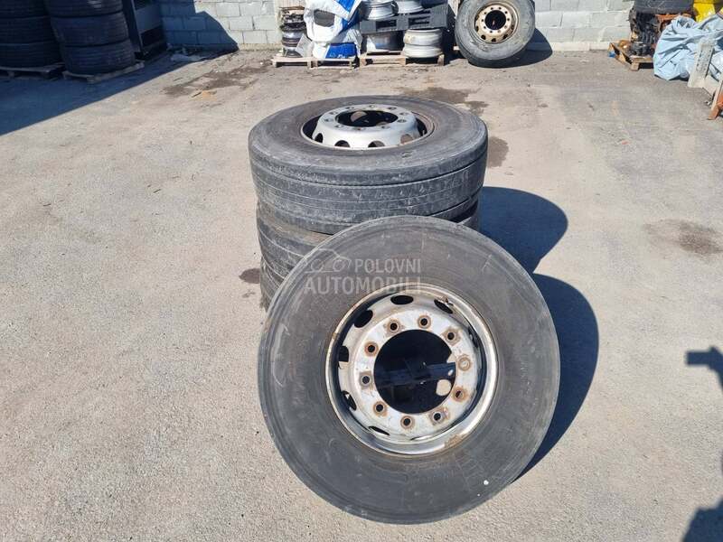 Bridgestone 315/80 R22.5 Zimska
