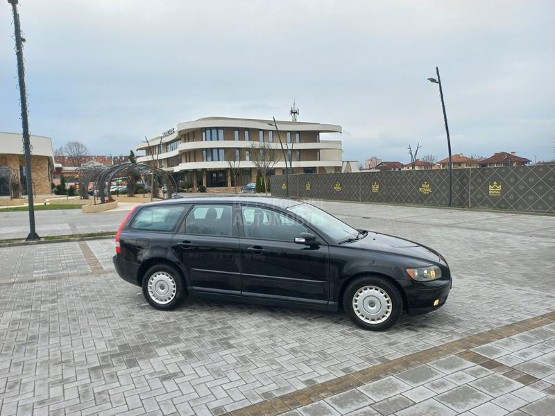 Volvo V50 1.6