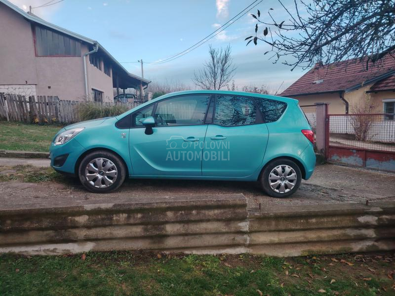 Opel Meriva 