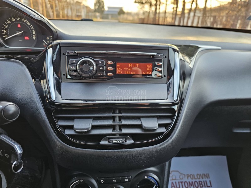 Peugeot 208 1.6Hdi Restajling