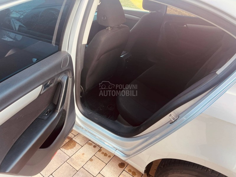 Volkswagen Passat B7 1.6 TDI