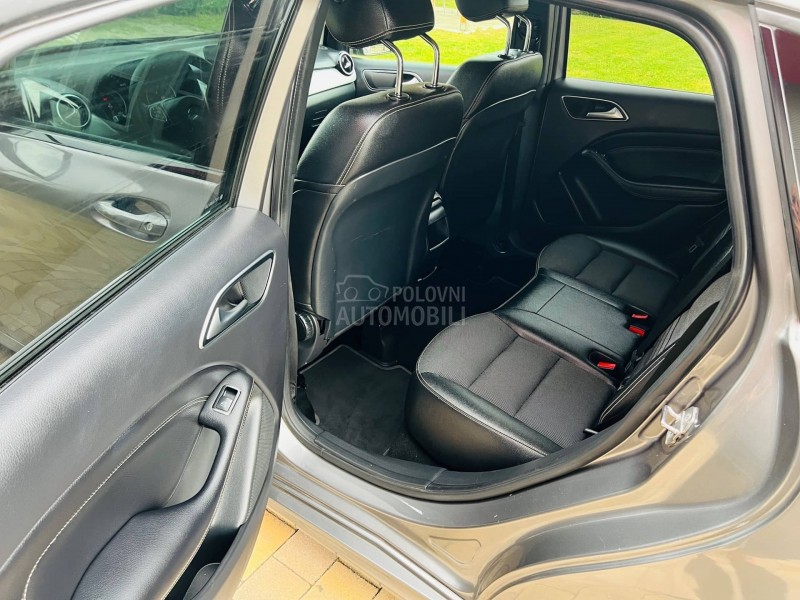 Mercedes Benz B 180 B180 cdi