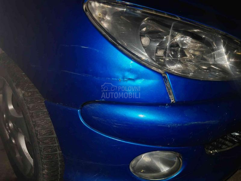 Peugeot 206 CC 1.6 16v