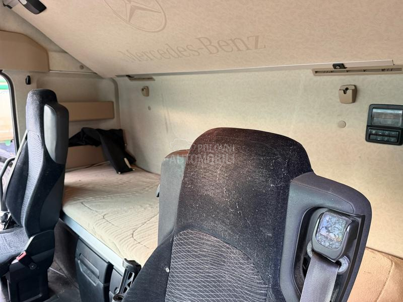 Mercedes Benz 1842 E6 MEGA