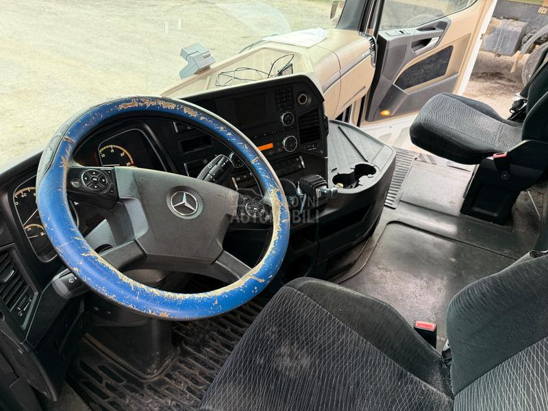 Mercedes Benz 1842 E6 MEGA