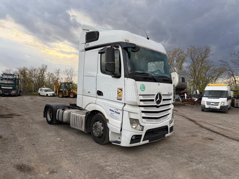 Mercedes Benz 1842 E6 MEGA