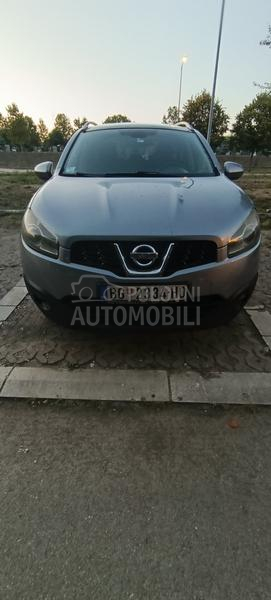 Nissan Qashqai + 2 