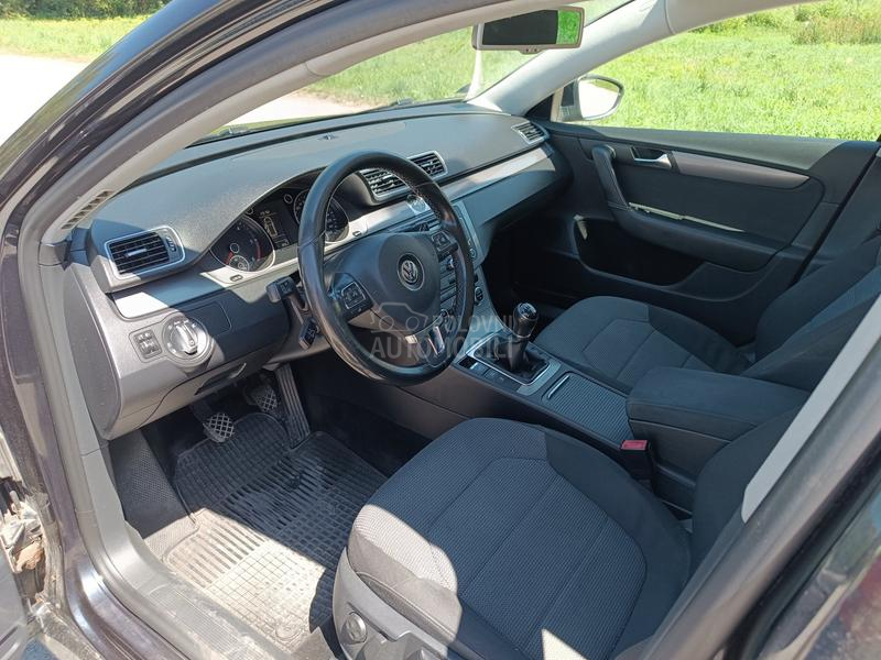 Volkswagen Passat B7 