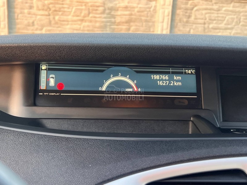 Renault Grand Scenic 1.9 DCI