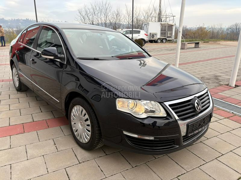 Volkswagen Passat B6 16 aut