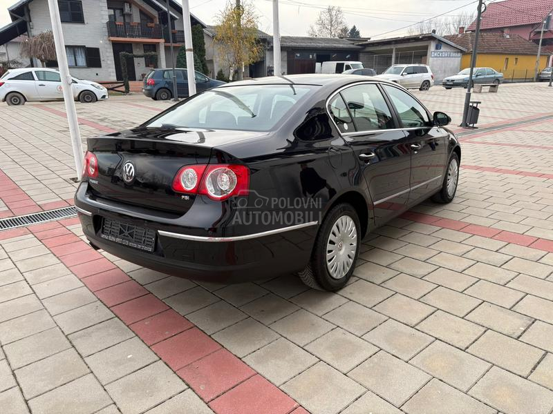 Volkswagen Passat B6 16 aut