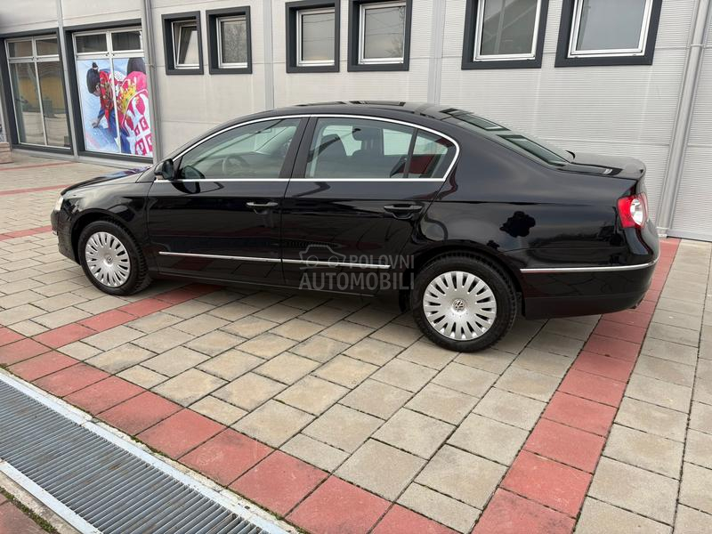 Volkswagen Passat B6 16 aut