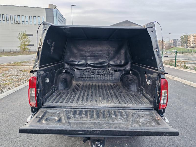 Nissan Navara 2.5D.6Brzina ODLIČAN