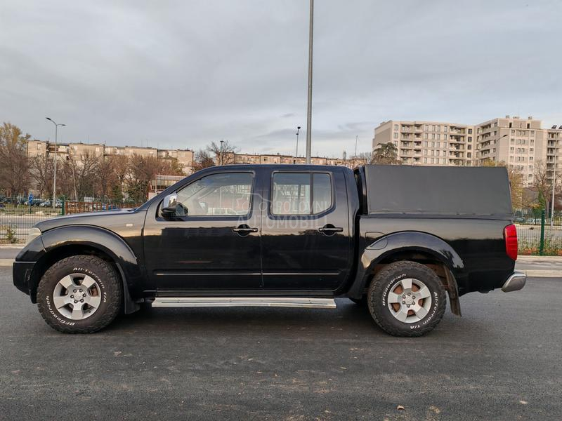 Nissan Navara 2.5D.6Brzina ODLIČAN