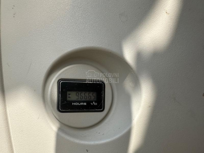 New Holland Kobelco E140CSR