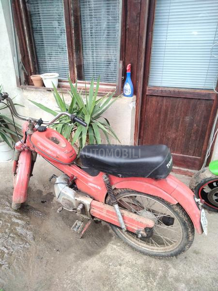 Tomos APN 4