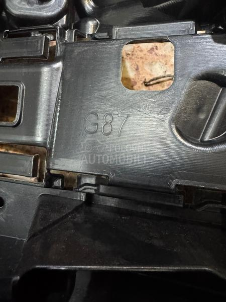 nosac zadnjeg branika desni