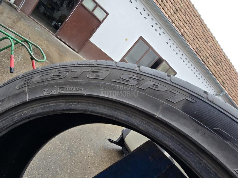 Kumho 245/45 R20 Letnja