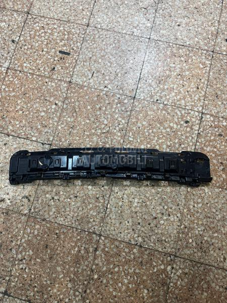 nosac zadnjeg branika G05