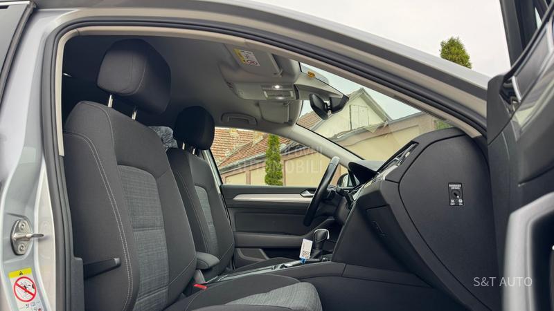 Volkswagen Passat B8 2.0 TDI/DSG/LED/FUL