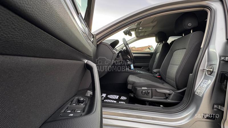 Volkswagen Passat B8 2.0 TDI/DSG/LED/FUL