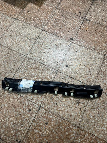 nosac prednjeg branika G30 G11