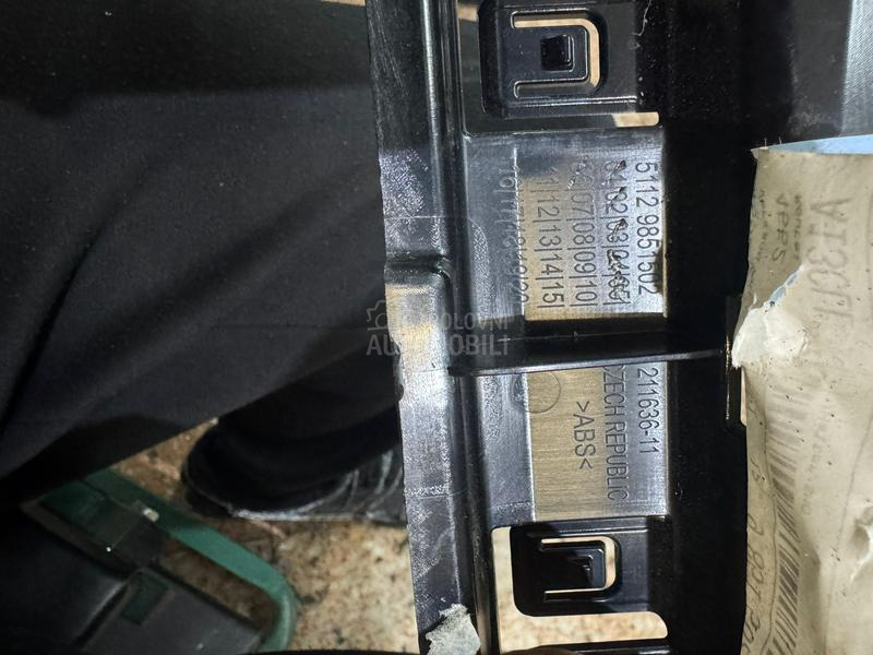 centralni nosac branika U11