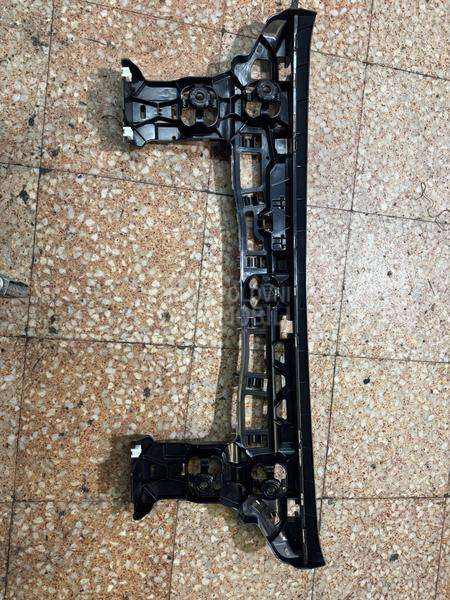 nosac zadnjeg branika U11/12