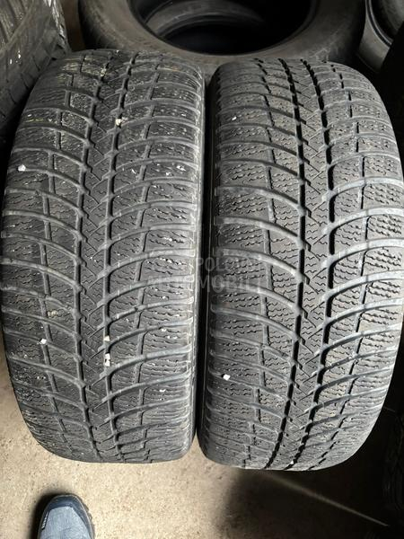 Kumho 195/55 R16 Zimska