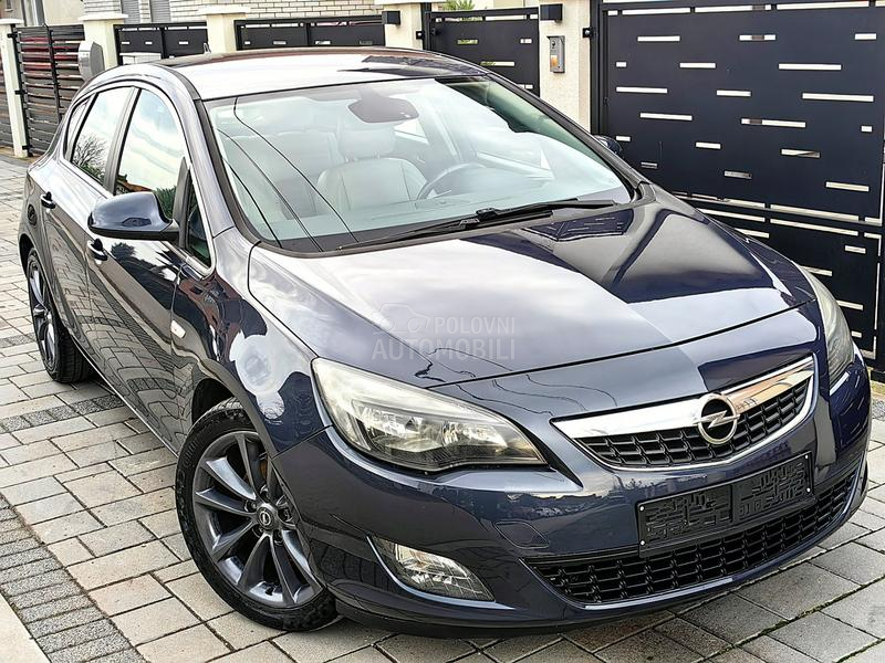 Opel Astra J 1.7CDTI BI-COLOR