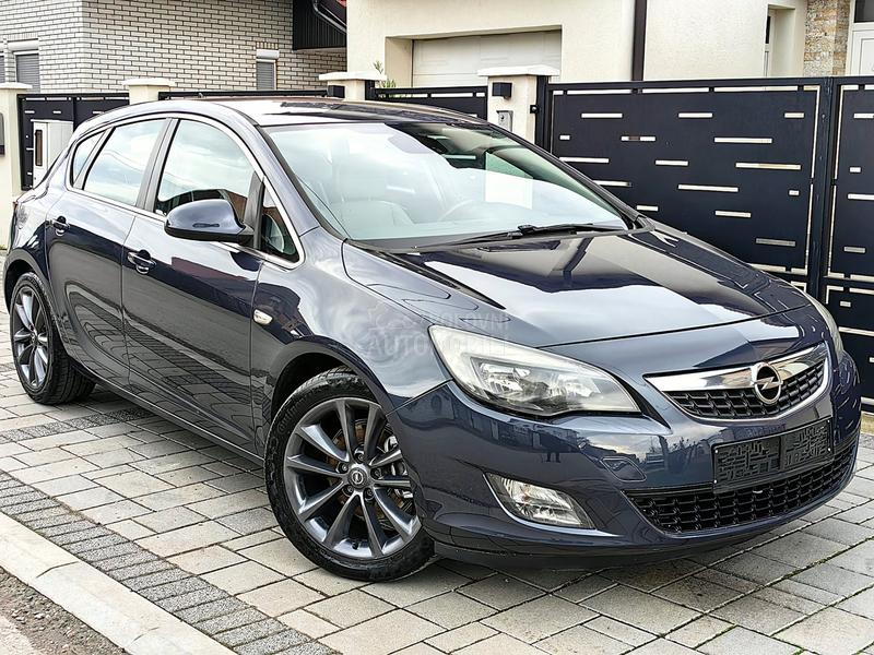 Opel Astra J 1.7CDTI BI-COLOR