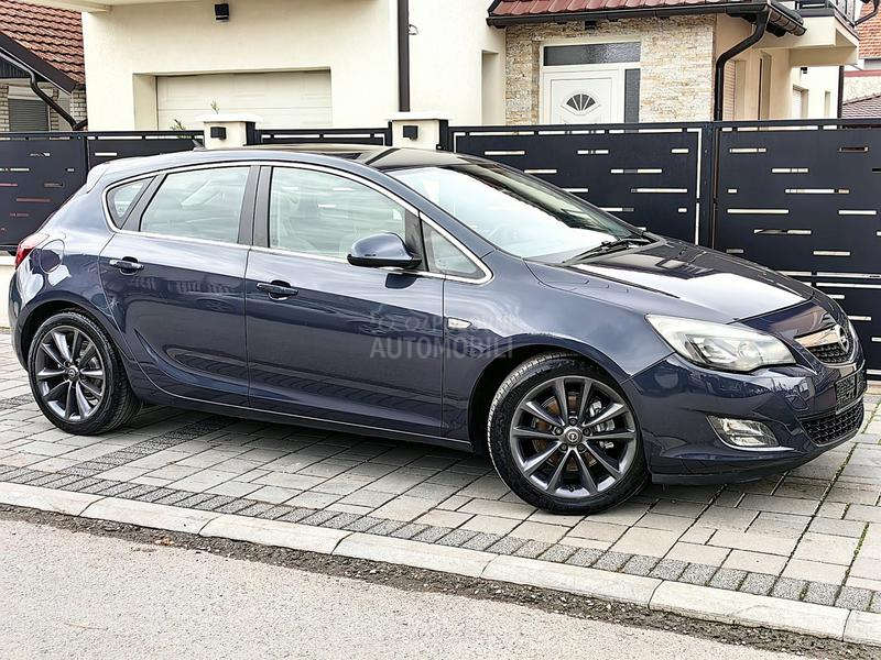 Opel Astra J 1.7CDTI BI-COLOR