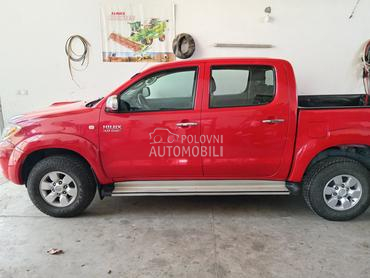 Toyota Hilux 