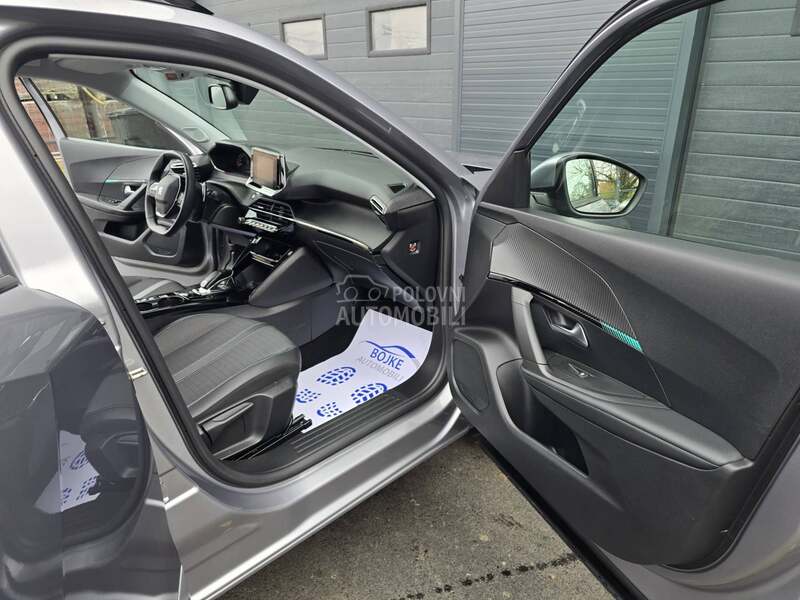 Peugeot 2008 1.5HDI ALLURE