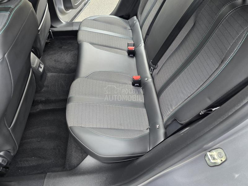 Peugeot 2008 1.5HDI ALLURE