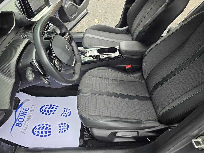 Peugeot 2008 1.5HDI ALLURE