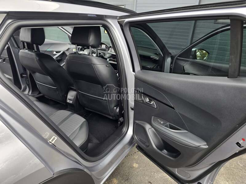 Peugeot 2008 1.5HDI ALLURE