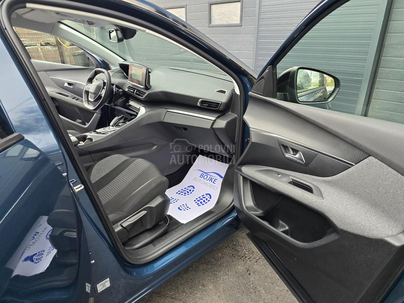 Peugeot 3008 1.5HDI