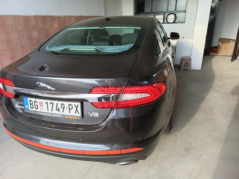 Jaguar XF 2.2